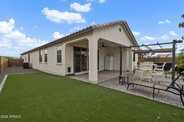 10768 W KINDERMAN Drive, Avondale, AZ 85323