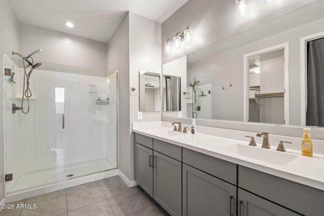 10768 W KINDERMAN Drive, Avondale, AZ 85323