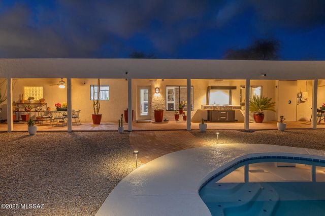 10910 E Old Spanish Trail, Tucson, AZ 85748