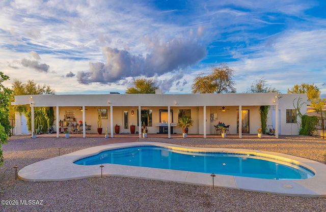 10910 E Old Spanish Trail, Tucson, AZ 85748
