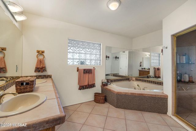 10910 E Old Spanish Trail, Tucson, AZ 85748