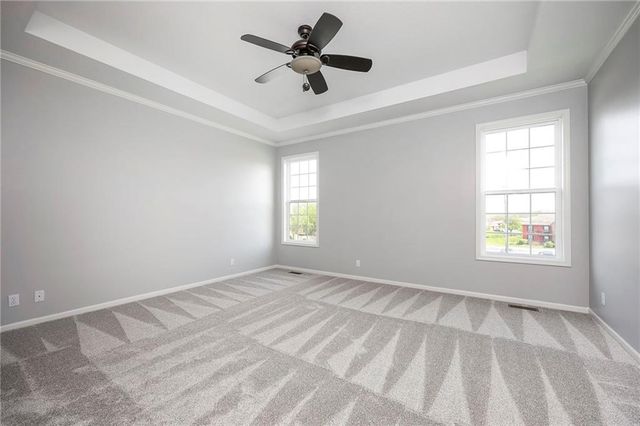 13733 Pembroke Circle, Leawood, KS 66224