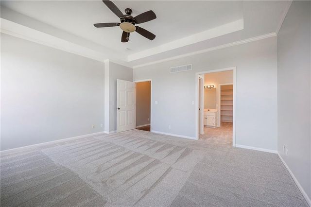 13733 Pembroke Circle, Leawood, KS 66224