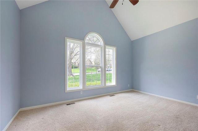 13733 Pembroke Circle, Leawood, KS 66224