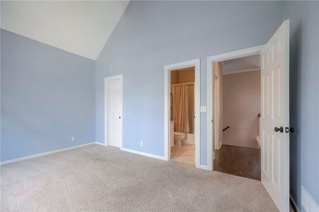 13733 Pembroke Circle, Leawood, KS 66224