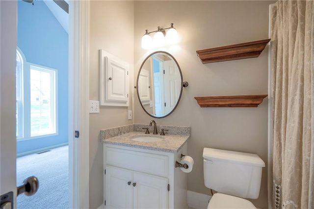 13733 Pembroke Circle, Leawood, KS 66224