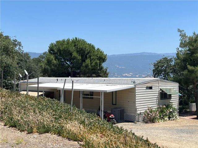 38150 Sumac Lane, Squaw Valley, CA 93675