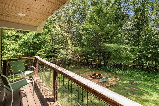 9500 Annie Lane, Newaygo, MI 49337