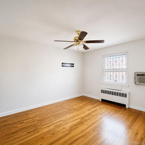 3029 Matthews Avenue, Bronx, NY 10467