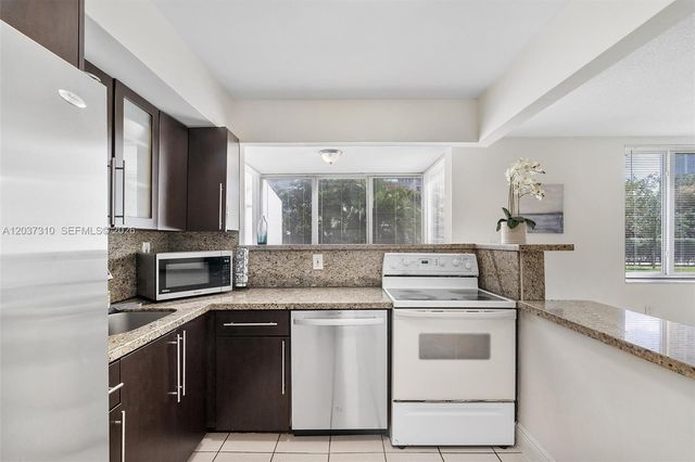 250 180th Dr 158, Sunny Isles Beach, FL 33160