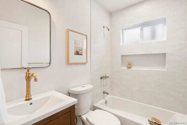 2129 31st St, San Diego, CA 92104