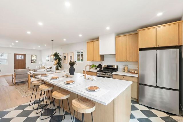 2129 31st St, San Diego, CA 92104