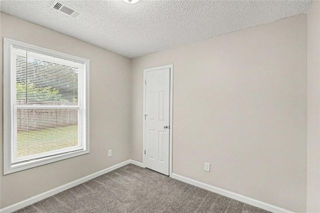 1382 N Hampton Drive, Hampton, GA 30228