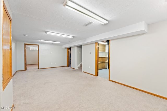 2023 Thurmont Road, Akron, OH 44313