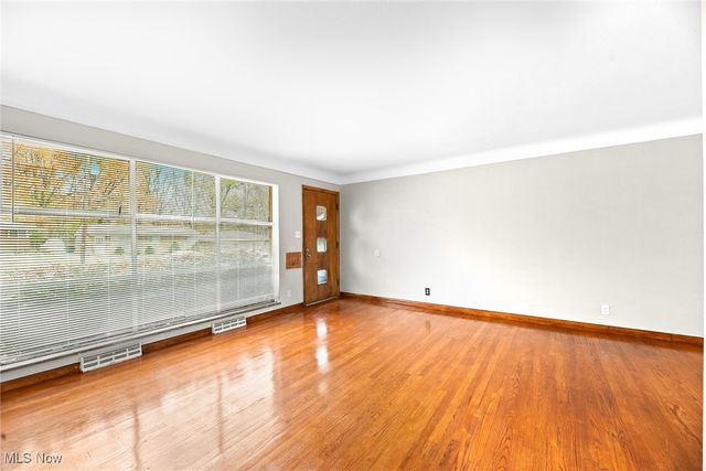 2023 Thurmont Road, Akron, OH 44313