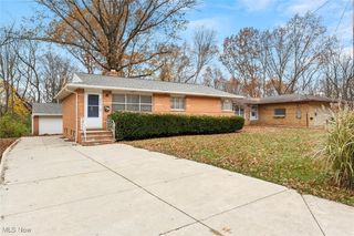 2023 Thurmont Road, Akron, OH 44313
