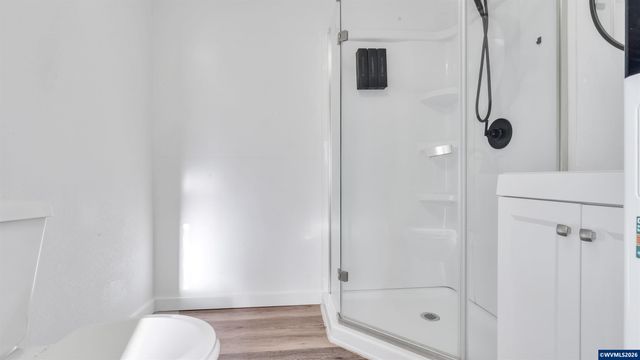 1768 38th Pl NE, Salem, OR 97305