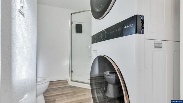 1768 38th Pl NE, Salem, OR 97305