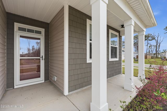 1586 Lightered Knot Court SE, Bolivia, NC 28422