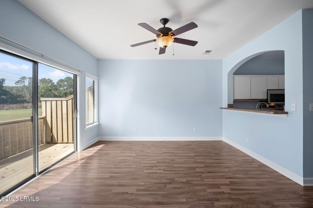 5 Gum Tree Rd Apt F6, Hilton Head Island, SC 29926