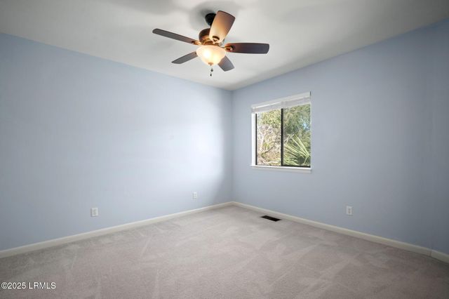 5 Gum Tree Rd Apt F6, Hilton Head Island, SC 29926