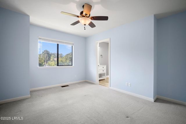 5 Gum Tree Rd Apt F6, Hilton Head Island, SC 29926