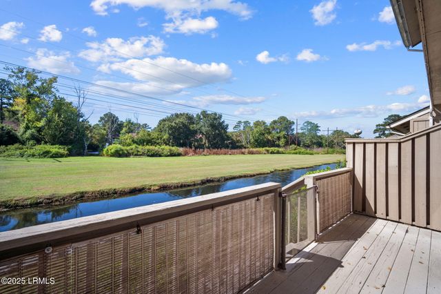 5 Gum Tree Rd Apt F6, Hilton Head Island, SC 29926