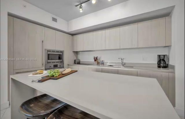 4111 S Ocean Dr 1610, Hollywood, FL 33019