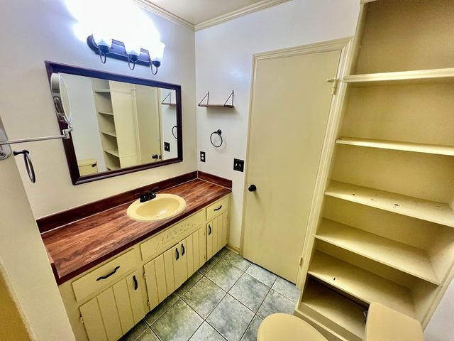 901 Fieldstone Drive, Dothan, AL 36303