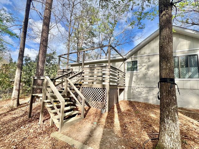 901 Fieldstone Drive, Dothan, AL 36303