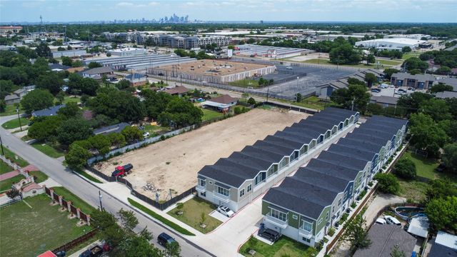 2925 Spruce Valley Lane 408, Dallas, TX 75233