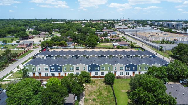 2925 Spruce Valley Lane 408, Dallas, TX 75233