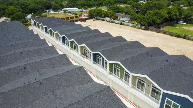2925 Spruce Valley Lane 408, Dallas, TX 75233