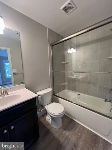 8931 FREDERICK AVE, North Beach, MD 20714