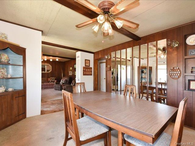 118 Park Lane, Massapequa, NY 11758
