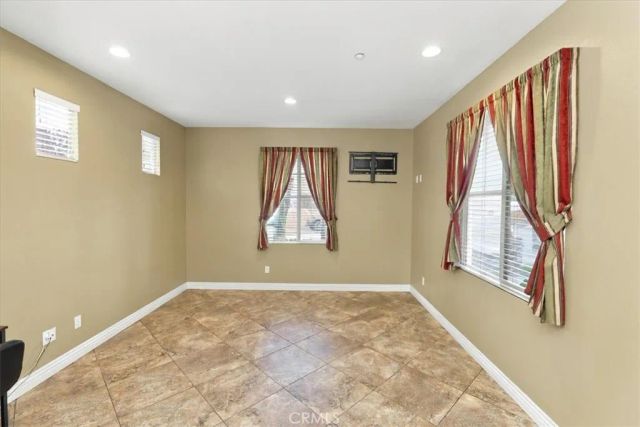 7984 Palm View, Riverside, CA 92508