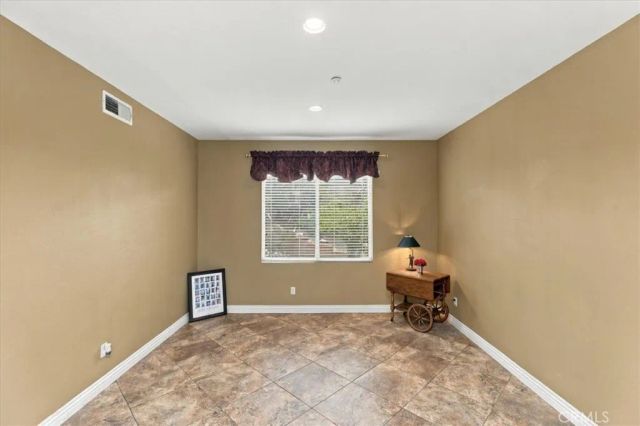 7984 Palm View, Riverside, CA 92508