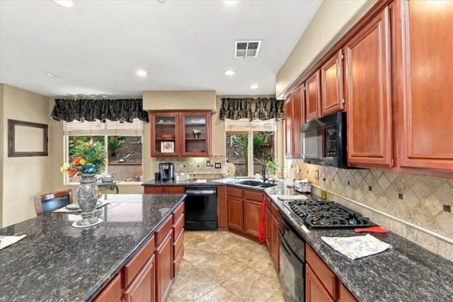 7984 Palm View, Riverside, CA 92508