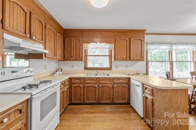 310 Oakwood Drive, Mount Holly, NC 28120