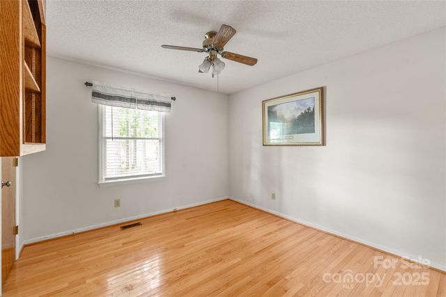 310 Oakwood Drive, Mount Holly, NC 28120