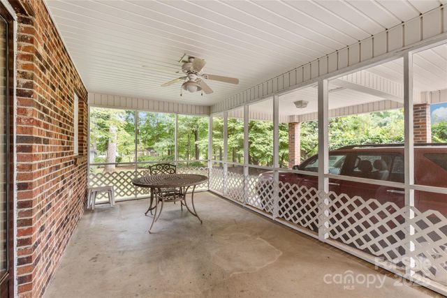 310 Oakwood Drive, Mount Holly, NC 28120