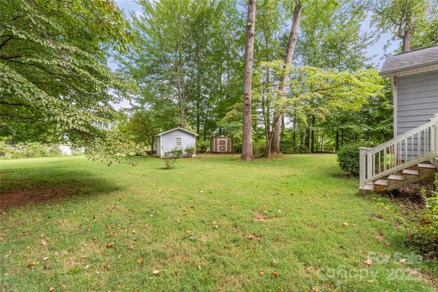 310 Oakwood Drive, Mount Holly, NC 28120