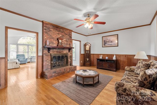 310 Oakwood Drive, Mount Holly, NC 28120