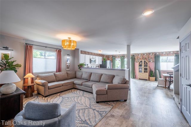 1014 Meadow Drive, Davison, MI 48423