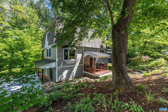 1832 YORKTOWN DR, Charlottesville, VA 22901