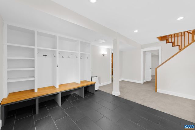 1832 YORKTOWN DR, Charlottesville, VA 22901