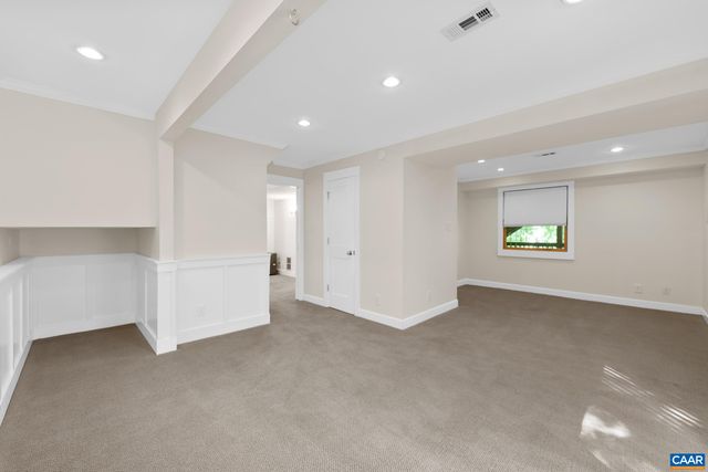 1832 YORKTOWN DR, Charlottesville, VA 22901