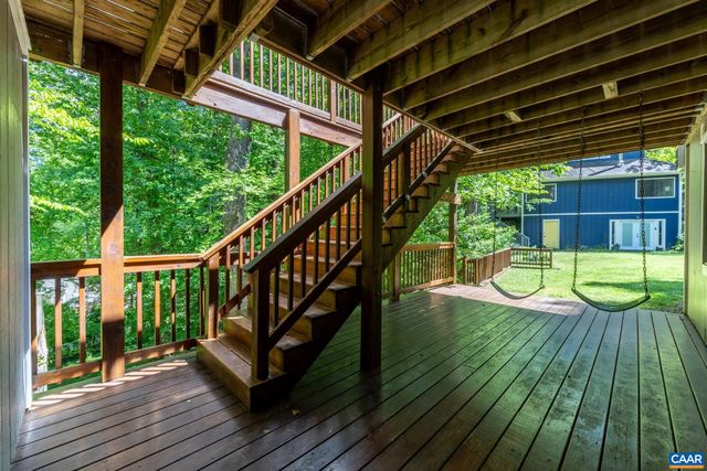 1832 YORKTOWN DR, Charlottesville, VA 22901