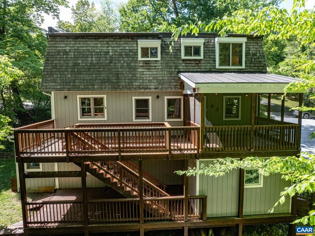 1832 YORKTOWN DR, Charlottesville, VA 22901