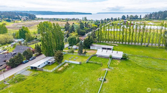 5392 Shore Meadow Road, Freeland, WA 98249